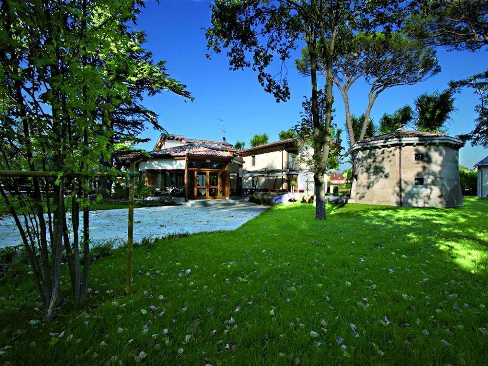 Vinnaeria La Baita Capriva del Friuli Екстериор снимка